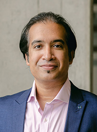 <strong>Dr M Ehteshamul Bari</strong>