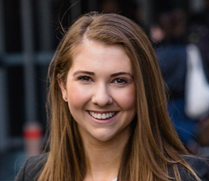 Emma-MacKenzie-BCommBLaws-student-300x260