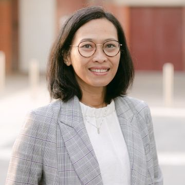 Dr Dina Afrianty