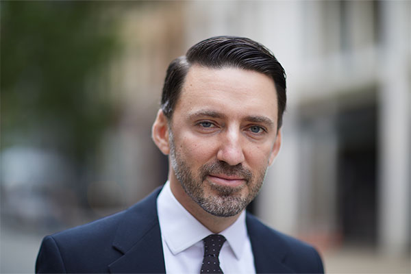 photo of Dr John Burdick