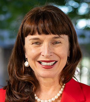 Professor Larissa McLean Davies