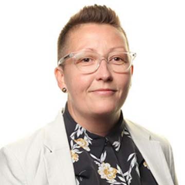 Dr Nicola Straiton