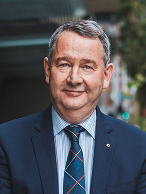 AboutACU_Leadership_profile_Greg-Craven-300x400