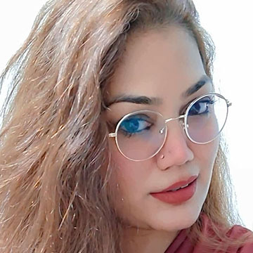 Photo of Muniza Javed