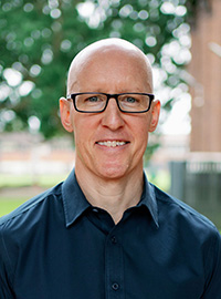 portrait phot of David Greene