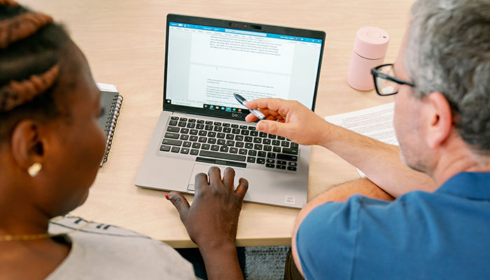 Join us as a volunteer learning partner