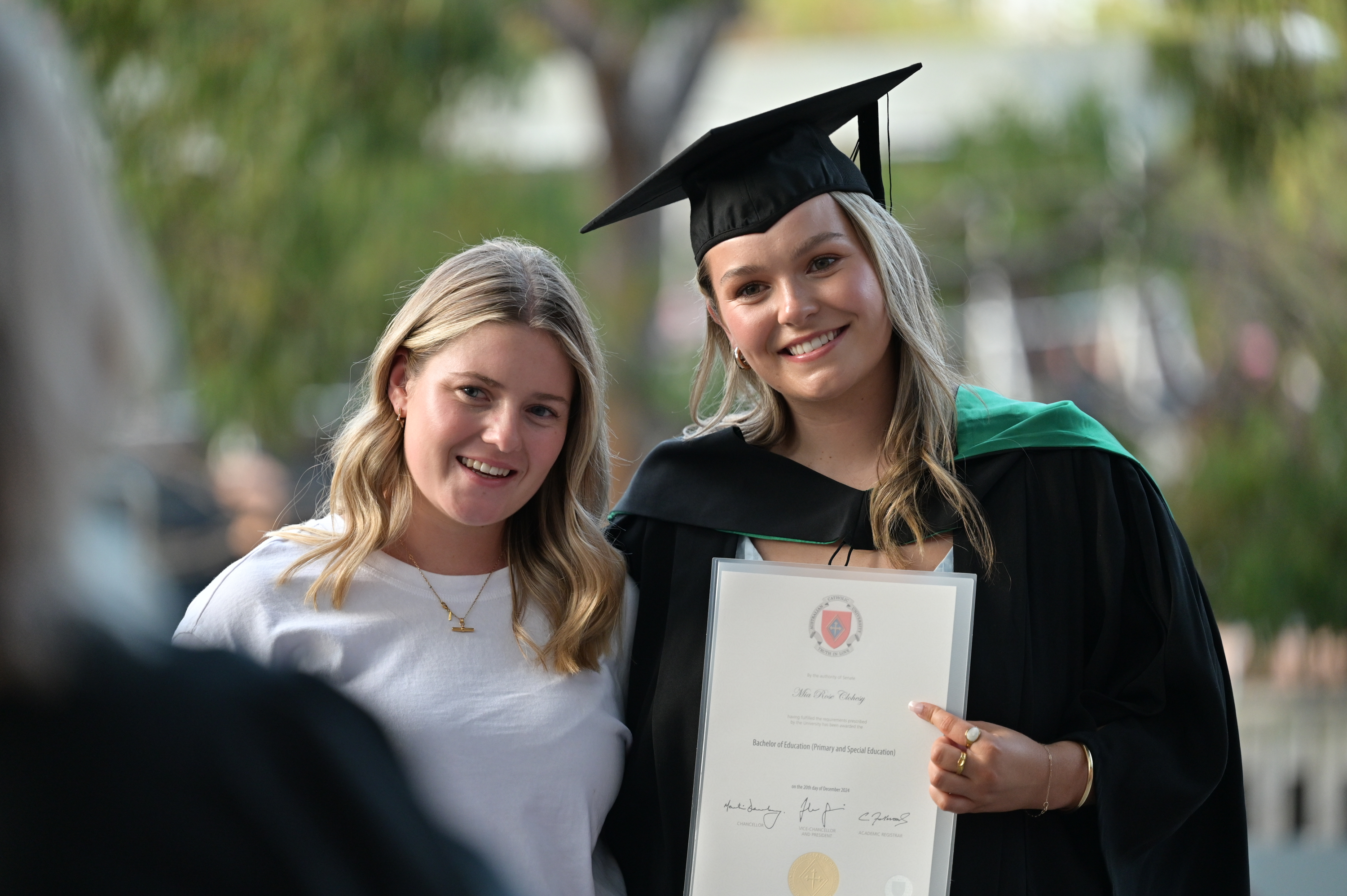 Graduation photo gallery - Semester 1, 2025
