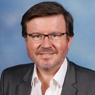 Dr Darius von Güttner Sporzyńsk